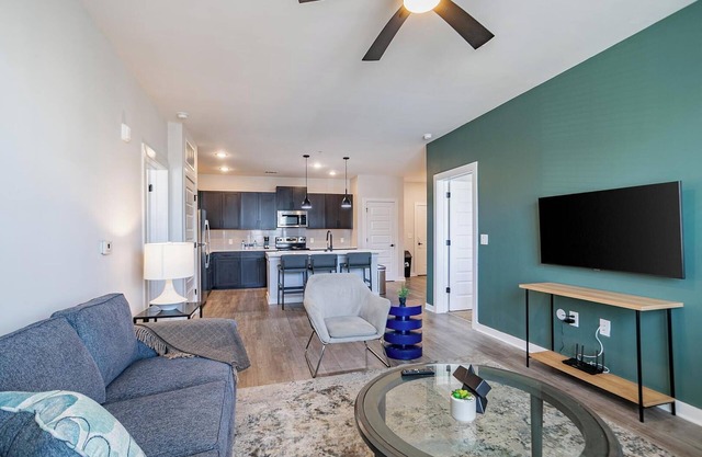 Landing at Cadence Sugar Hill - 2 Bedrooms in Sugar Hill