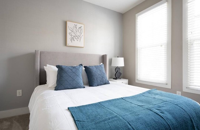 Landing at Heyward West Ashley - 2 Bedrooms in West Ashley