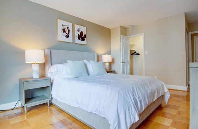 Landing at North Park Apartments - 1 Bedroom in Friendship Heights Village