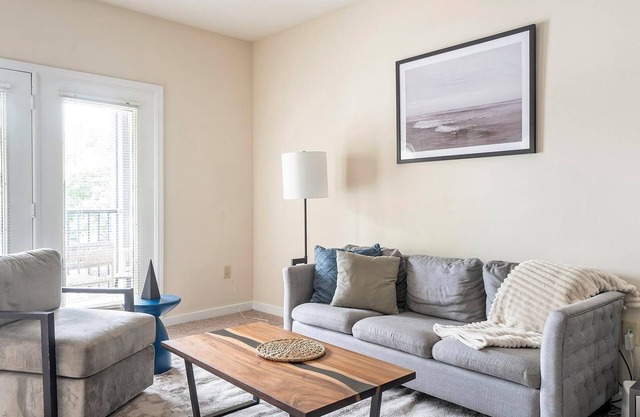 Landing at The Bristol on Union - 2 Bedrooms in.