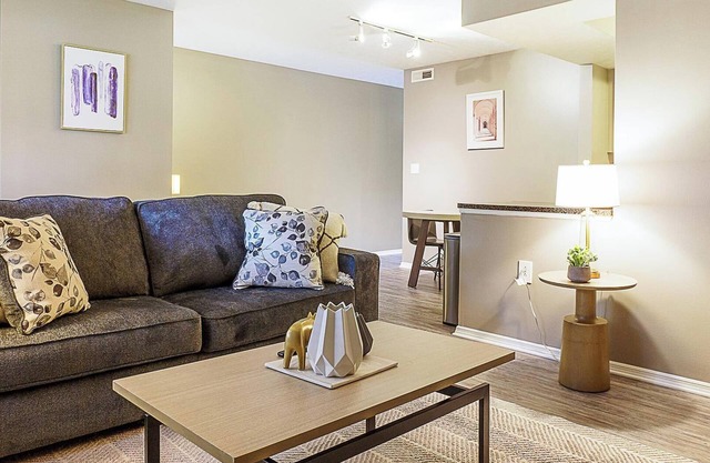 Landing at The Landing - 1 Bedroom in East Dayton