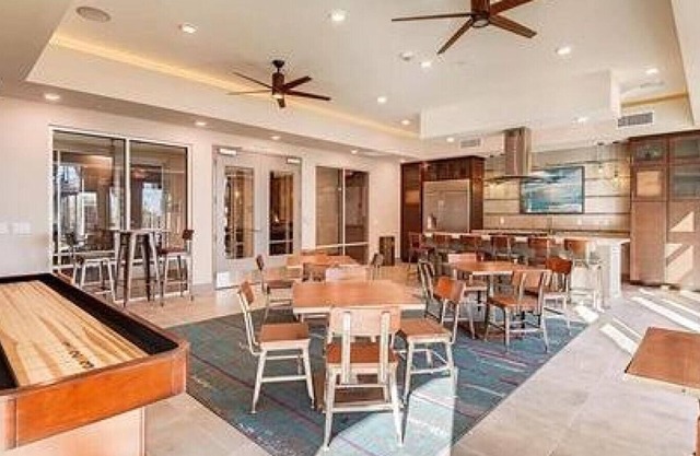 Landing at The Mercer - 2 Bedrooms in Rhodes Ranch