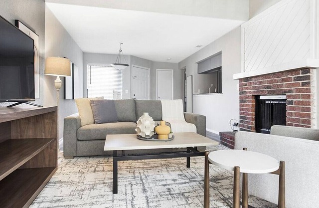 Landing at Timberlake - 2 Bedrooms in Downtown Altamonte Springs