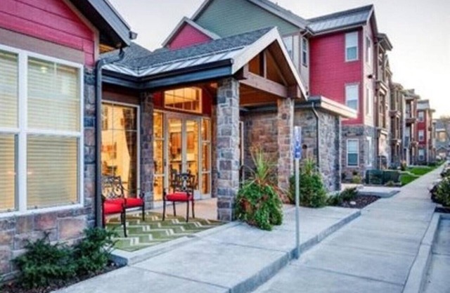 Landing at Viewpointe - 2 Bedrooms in Downtown Pleasant Grove