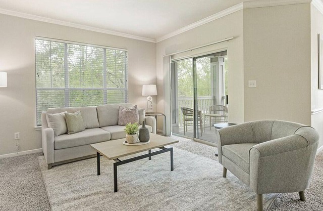 Landing at Whispering Pines Ranch - 2 Bedrooms in Alden Bridge