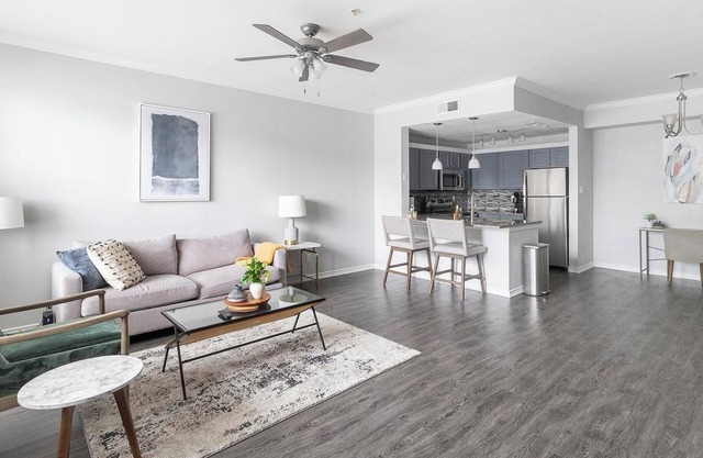 Landing | Chic 1BD, Game Room, Clubhouse
