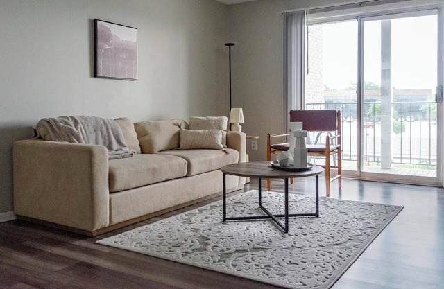 Landing | Chic 1BD, Pool, Yoga Studio