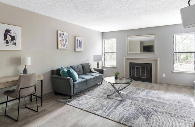 Landing | Incredible 1BD, Gym, Pool