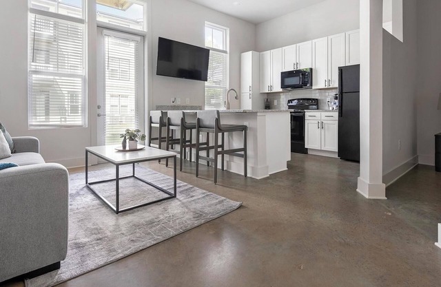 Landing | Incredible Studio, Clubhouse, Gym