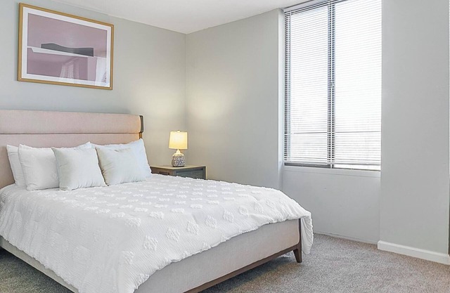 Landing at Three Rivers - 1 Bedroom in Central Fort Wayne