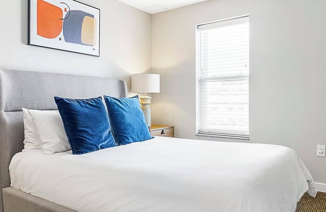 Landing | Spectacular 1BD, Gym, Pool