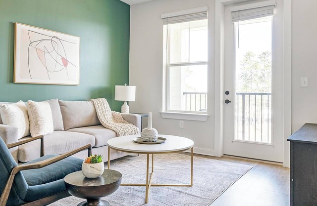 Landing | Spectacular 1BD, Clubhouse, Pool