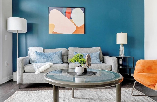 Landing | Spectacular 1BD, Gym, Pool