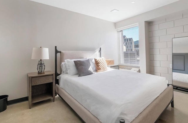 Landing | Spectacular 1BD, Gym, Game Room