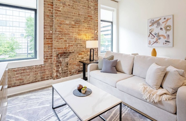 Landing at Landing Midtown - 1 Bedroom in Five Points South