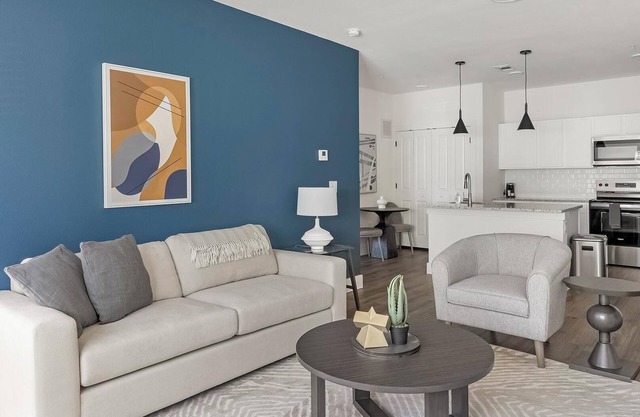 Landing | Stylish 1BD, Clubhouse, Pool