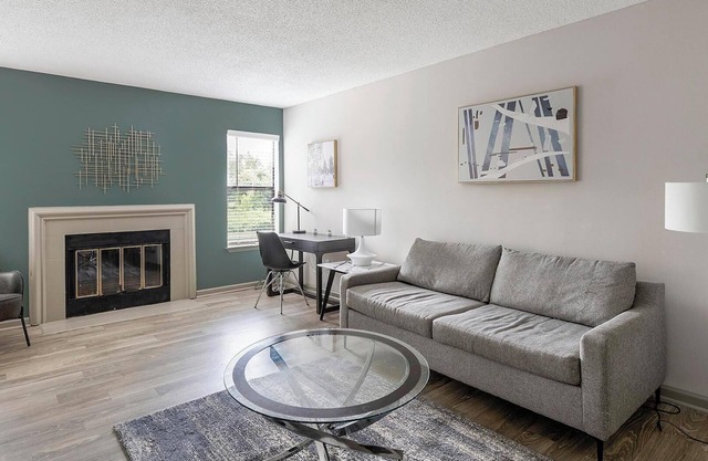 Landing | Stylish 1BD, Clubhouse, Gym