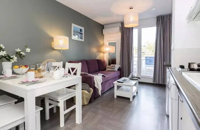 Lands of France - Provence side*** - 2 rooms 2 people Comfort