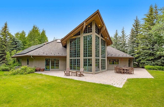 Lane Ranch Chateau