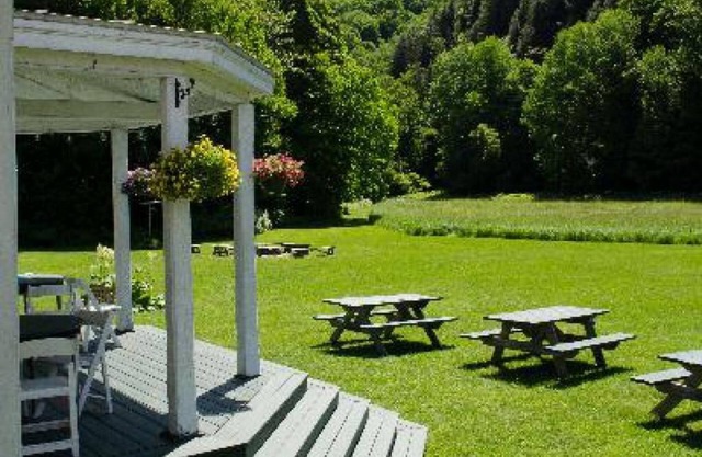 Lareau Farm Inn