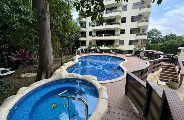 Der beste Teil der Stadt! - 3 Schlafzimmer / 3 Badezimmer Große Eigentumswohnung in Escazu! Angebote jetzt!