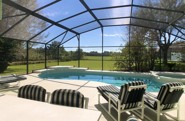 Large 5 bedroom villa with views of conservation area and large south facing pool