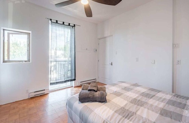 Large 6 Bedroom Apartment - Beautiful Montreal