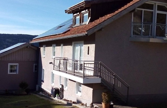Große Ferienwohnung mit eigenem Balkon und separatem Eingang