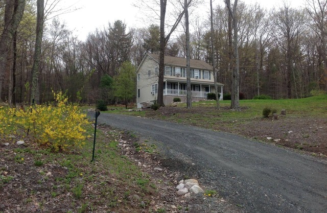 Großes sauberes Haus in Pine Bush nahe Wallkill Bethel, Wachturm-Bauernhof, Ny