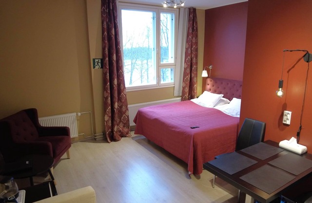 Large Double Room - Lapin Satu Hotel