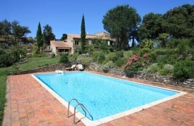 Groß F2 Plein Sud ruhigen Umgebung 5 km von CERET 66.400 Elevation 450 M.