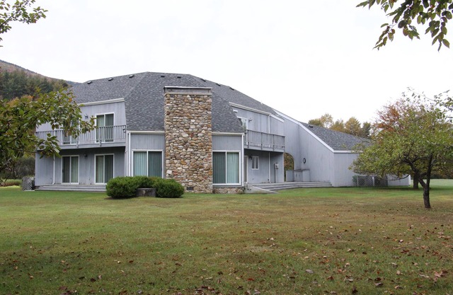 Großes Einfamilienhaus in der Nähe von Bromley, Stratton Mountains