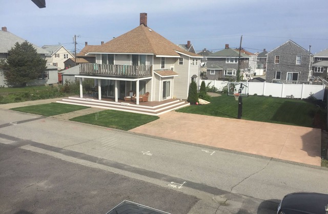 large family home 80 yards from beach