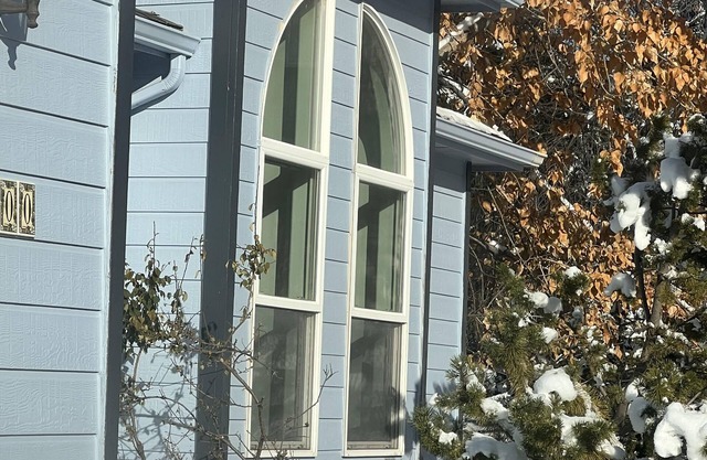 Large family sized home centrally located with stunning views.