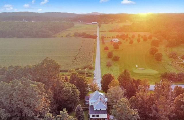 Large Greek Revival, spacious inside & out! Close to golf, lakes and mountains!