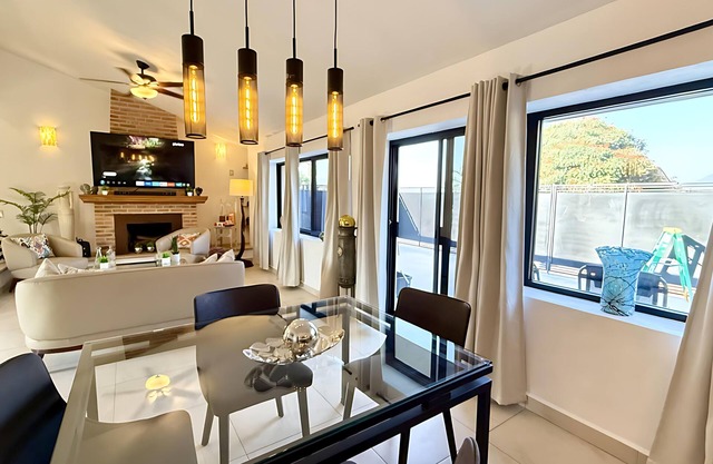 Moderne Suite mit 1 Schlafzimmer und Kingsize-Bett - In der Nähe von allem - Dachterrasse