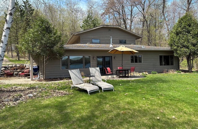Crosby Lakehouse Cabin for the whole family close to Cuyuna Bike Trails