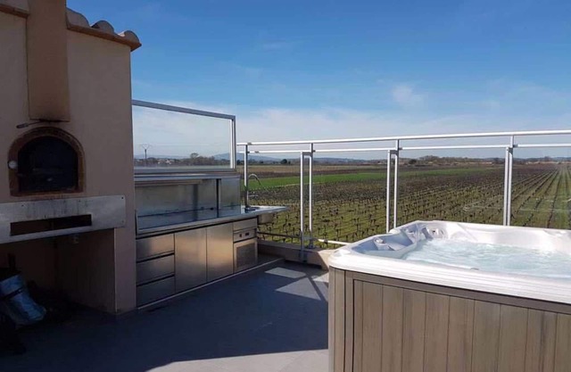 Großes Loft in der Nähe von Narbonne und Stränden, privates Jacuzzi, ideal Familie