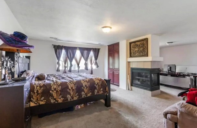 Large-Luxury house at Silicon Slope