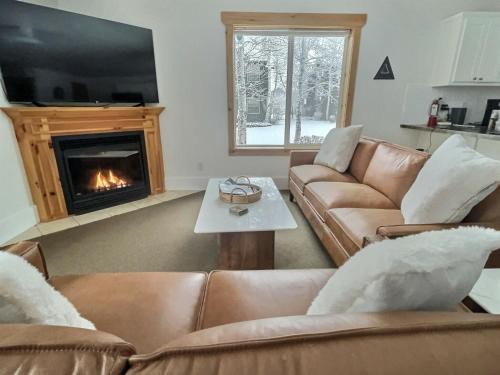 Large Modern Driggs Home with Game Room and Jacuzzi!