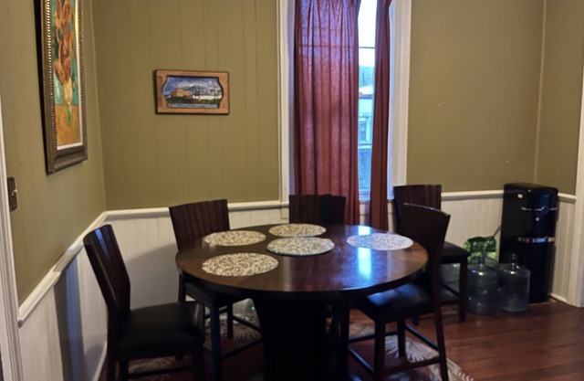 Large private house in one of New Orleans oldest and safest neighborhoods