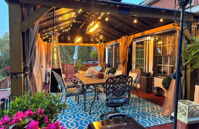Large Relaxing Family Retreat In The Hudson Valley with Theatre and Gazebo