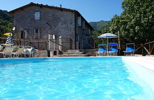 Große Bauernhaus mit eigenem Pool