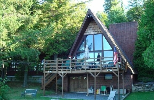 Große Einsame Lakefront Chalet am See Chazy