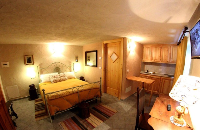 Large studio apartment in an ancient house from the 1300s