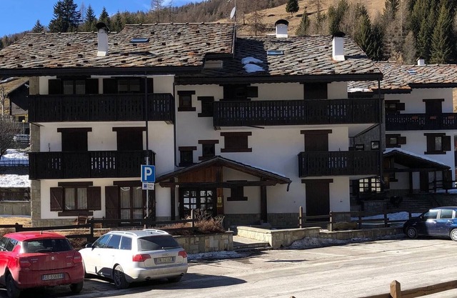 Large Studio In Champoluc Center