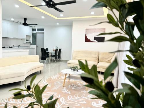 Large Unit Dwiputra Residences 3Rooms 3Bathrooms Presint 15 Putrajaya