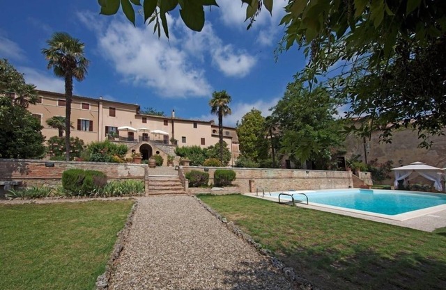 Ferienhaus in San Giovanni d \ 'Asso - Toskana - Mieten Sie dieses Landhaus in San Giovanni d \' Asso