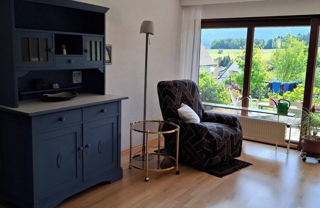Große Ferienwohnung mit Terrasse am Eingang zum Nordschwarzwald. Ruhige Wohnlage