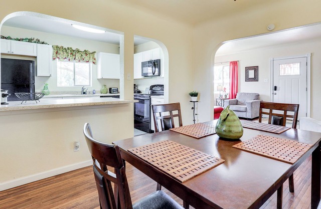 Las Cruces Home w/ Fenced Yard: Recently Remodeled